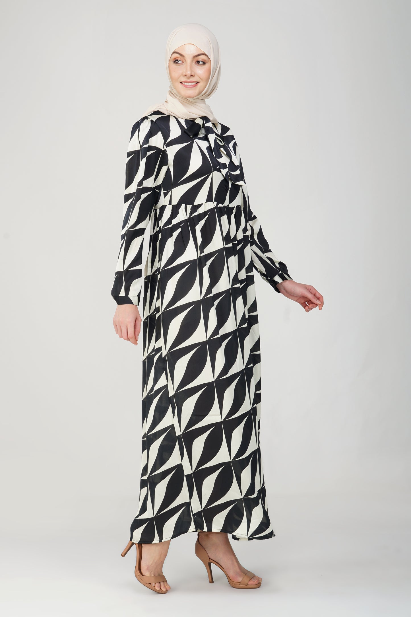 Black and white abstract maxi dress