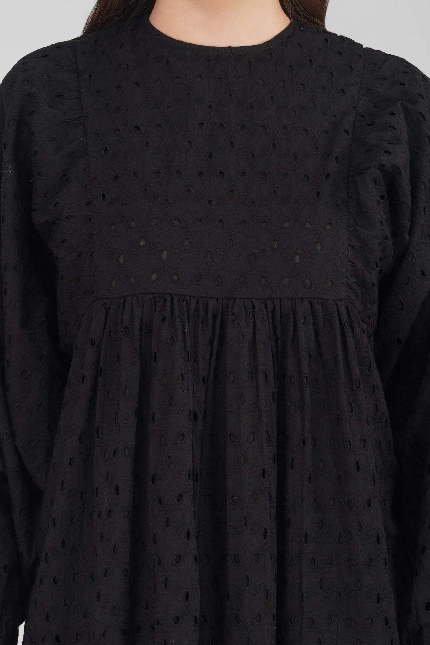 Black hakoba tunic